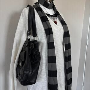 Grey oversized gap sweater